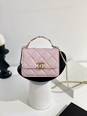 Fortok Chanel 22S Buckle Handle Cowhide Small Square Bag Pink 13×10×5cm - 1