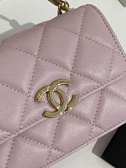 Fortok Chanel 22S Buckle Handle Cowhide Small Square Bag Pink 13×10×5cm - 3