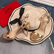 Fortok Christian Louboutin Loubi Queen Open Toe in Gold - 5