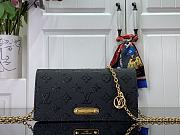 Fortok Louis Vuitton Wallet On Chain Lily Black M46919 20.5×10×3.5cm - 1