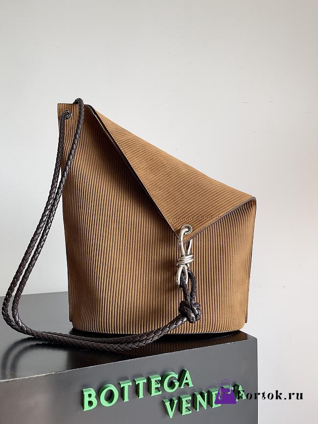 Fortok Bottega Veneta Knot Bucket Shoulder Bag Brown 755083 41x27.5x12cm - 1