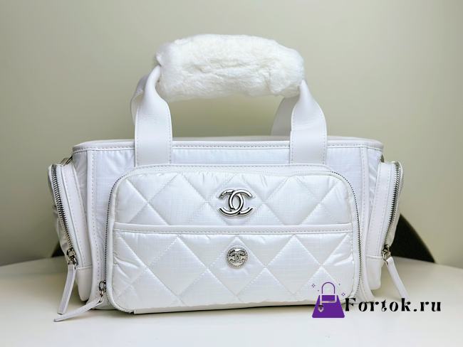 Fortok Chanel Coco Neige Travel Bag White 16x35x20cm - 1