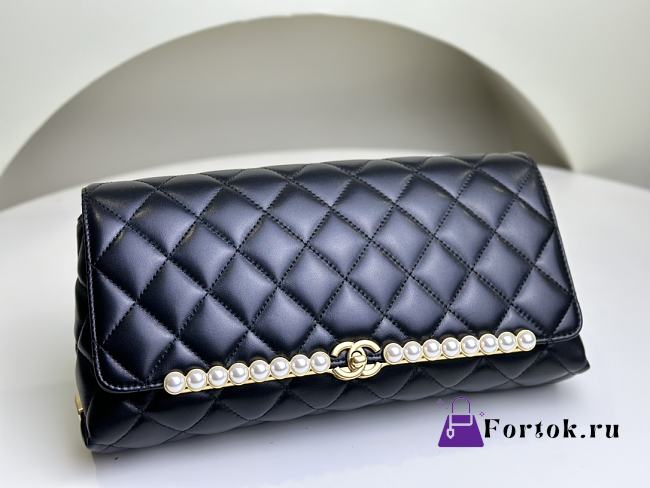 Fortok Chanel Pearl Clutch Gold Buckle 30x15x4cm  - 1