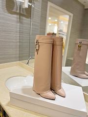 Fortok Givenchy 4G Logo Boots in Beige - 1