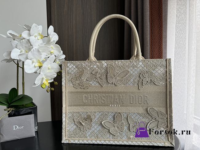 Fortok Dior Medium Dior Book Tote Beige D-lace Butterfly 36.5x28x16.5cm - 1