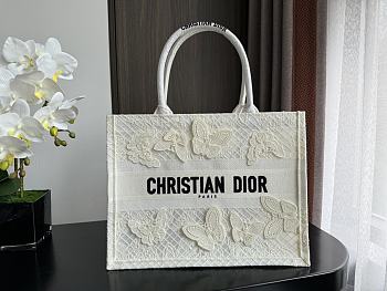 Fortok Dior Medium Dior Book Tote White D-lace Butterfly 36.5x28x16.5cm