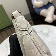 Fortok Gucci GG Marmont Small Matelassé Leather Shoulder Bag White 777263 17x26x4cm - 5