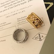 Fortok Van Cleef & Arpels Perlée Clovers Ring in Rose Gold/Gold/Silver - 3