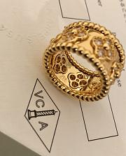 Fortok Van Cleef & Arpels Perlée Clovers Ring in Rose Gold/Gold/Silver - 2