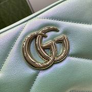 Fortok Gucci GG Marmont Shoulder Bag In Green Iridescent Leather 447632 13x24x7cm - 3