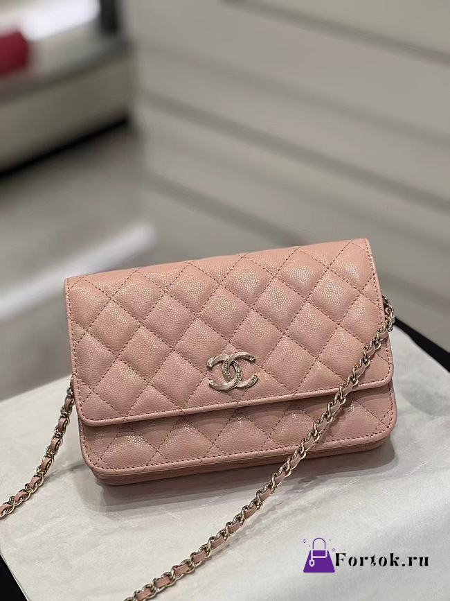 Fortok Chanel 23S Diamond Buckle Woc Bag in Pink 19x3x12cm - 1