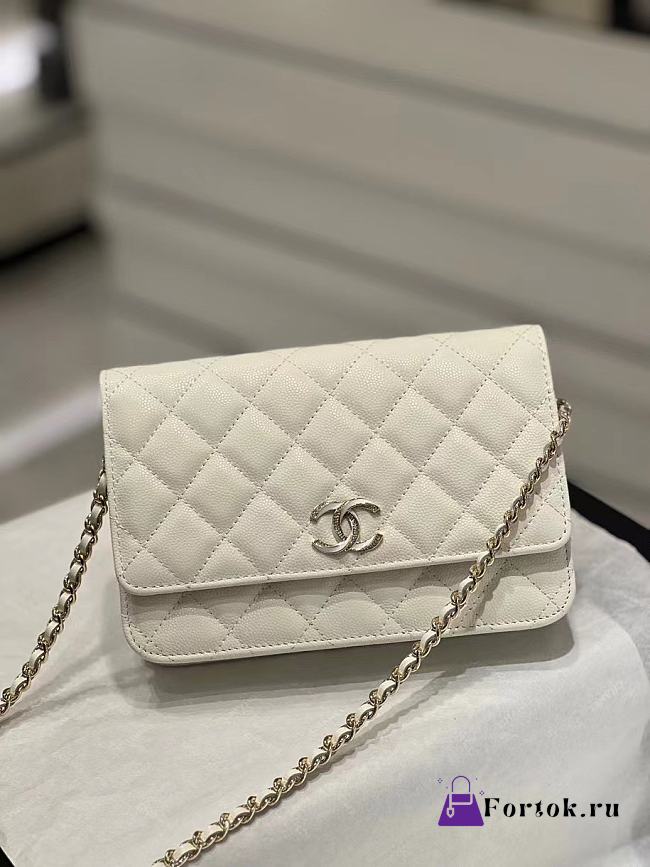 Fortok Chanel 23S Diamond Buckle Woc Bag in White 19x3x12cm - 1