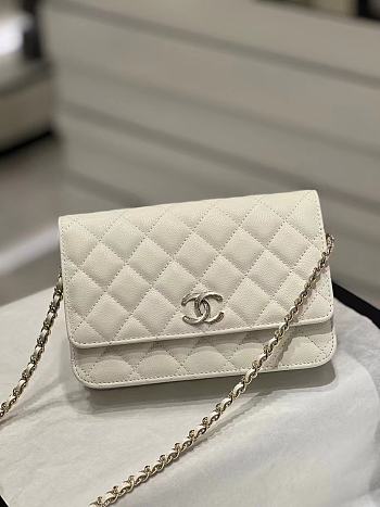 Fortok Chanel 23S Diamond Buckle Woc Bag in White 19x3x12cm