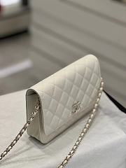 Fortok Chanel 23S Diamond Buckle Woc Bag in White 19x3x12cm - 5