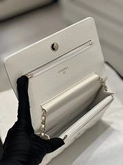 Fortok Chanel 23S Diamond Buckle Woc Bag in White 19x3x12cm - 4