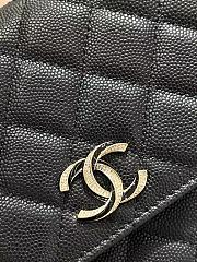 Fortok Chanel 23S Diamond Buckle Woc Bag in Black 19x3x12cm - 2