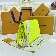 Fortok Louis Vuitton Coussin PM Bag Fluorescent Yellow M20843 26x20x12cm - 5