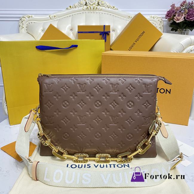 Fortok Louis Vuitton Coussin MM Bag Taupe M21276 34x24x12cm - 1