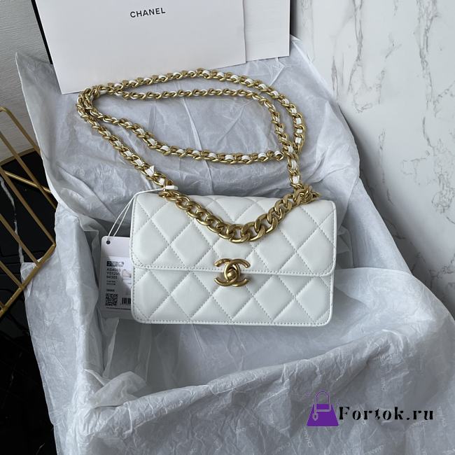 Fortok Chanel Mini Flap Bag Calfskin & Gold-tone Metal White 19.5x12x8.5cm - 1