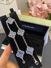 Fortok Van Cleef & Arpels Blue Pattern Five-leaf Clover Bracelet - 1