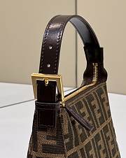 Fortok Fendi Presbyopic Underarm Bag Brown 8299s 19x8x14cm - 5