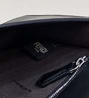 Fortok Fendi Natural & Black Flat Baguette Ff-jacquard Leather Crossbody Bag 8375 23x2x16cm - 3