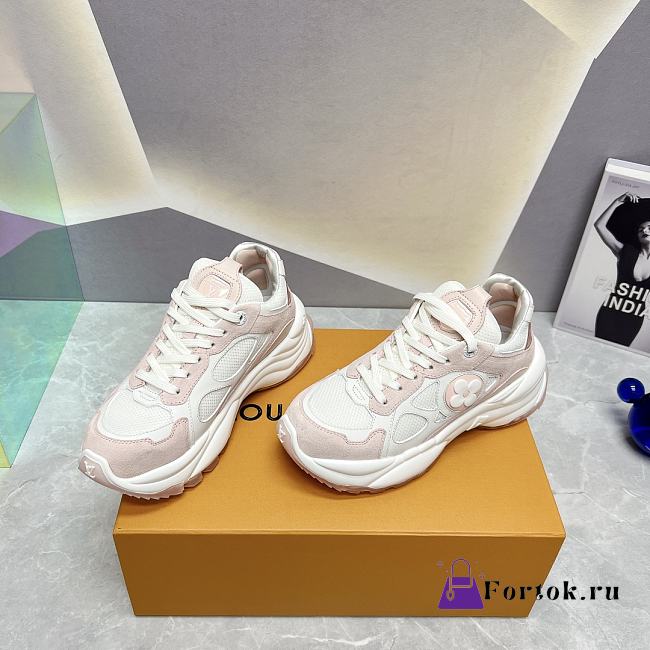 Fortok Louis Vuitton Run 55 Sneakers Pink - 1