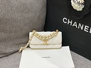 Fortok Chanel 22K Woc Caviar Leather Double Rows And Double C Chain Bag White 16cm - 1