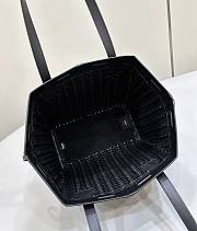 Fortok Fendi Origami Medium Black Interlaced Leather Bag 27x15x27cm - 4