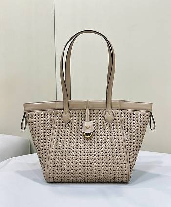 Fortok Fendi Origami Medium Beige Interlaced Leather Bag 27x15x27cm