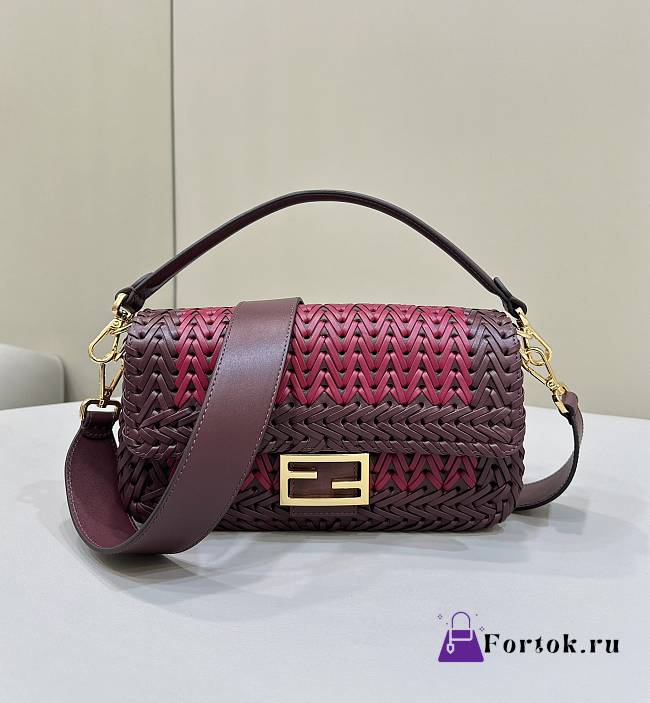 Fortok Fendi Iconic Baguette Interlaced Leather Bag Red 27x6.5x15cm - 1