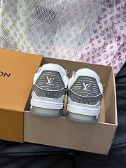 Fortok Louis Vuitton Trainer Sneakers in Grey Crystal - 3