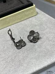 Fortok Van Cleef & Arpels Black Flower four-leaf Clover Earrings - 5