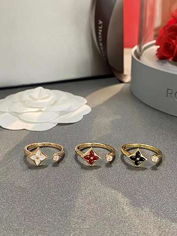 Fortok Louis Vuitton Flower Ring White/Red/Black