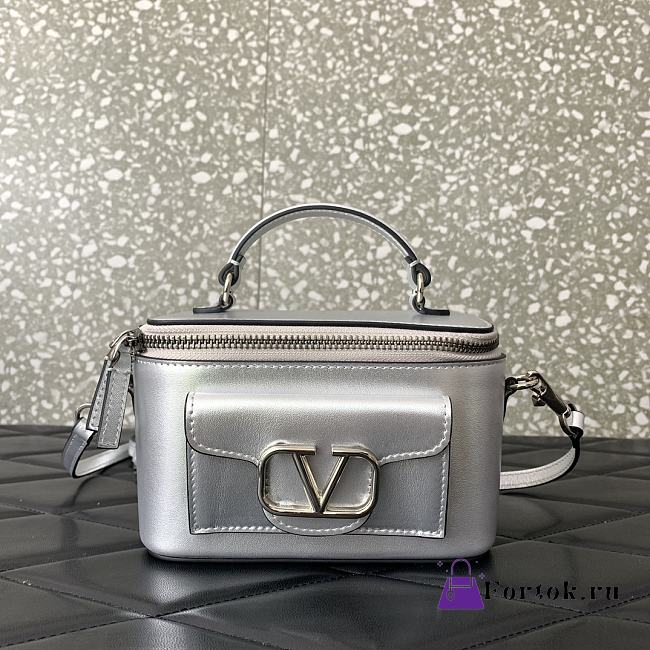 Fortok Valentino Garavani Leather Loco Vanity Case in Silver 16.5x10x7.5cm - 1