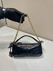 Fortok Prada Re-Edition 2002 Medium Leather Shoulder Bag Black 1BC221 26x11.5x6cm - 5