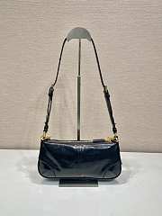 Fortok Prada Re-Edition 2002 Medium Leather Shoulder Bag Black 1BC221 26x11.5x6cm - 4