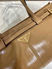Fortok Prada Brown Medium Leather Handbag 1BA426 32x15.5x12cm - 4