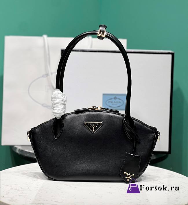 Fortok Prada Enamel Triangle Logo Leather Handbag in Black 1BA427 26x17x9cm - 1