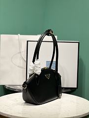 Fortok Prada Enamel Triangle Logo Leather Handbag in Black 1BA427 26x17x9cm - 5