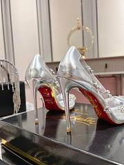 Fortok Christin Louboutin Degraqueen Embellished Pumps in Silver  - 6