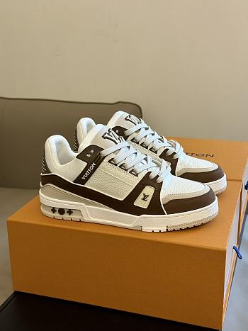 Fortok Louis Vuitton Moka Trainers White/Brown