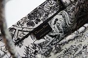 Fortok Dior Book Tote Black and White Toile de Jouy Reverse Embroidery 36x27x16cm - 5