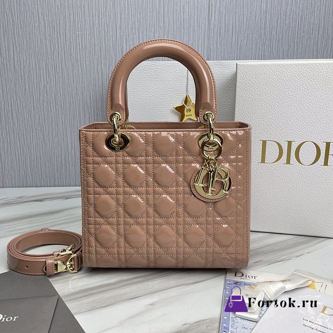 Fortok Dior Medium Lady Dior Patent Cannage Beige Gold-tone Metal 24×20×11cm - 1