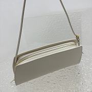 Fortok The Row Dalia Baguette Armpit Bag in Cream 27x24x5cm - 6