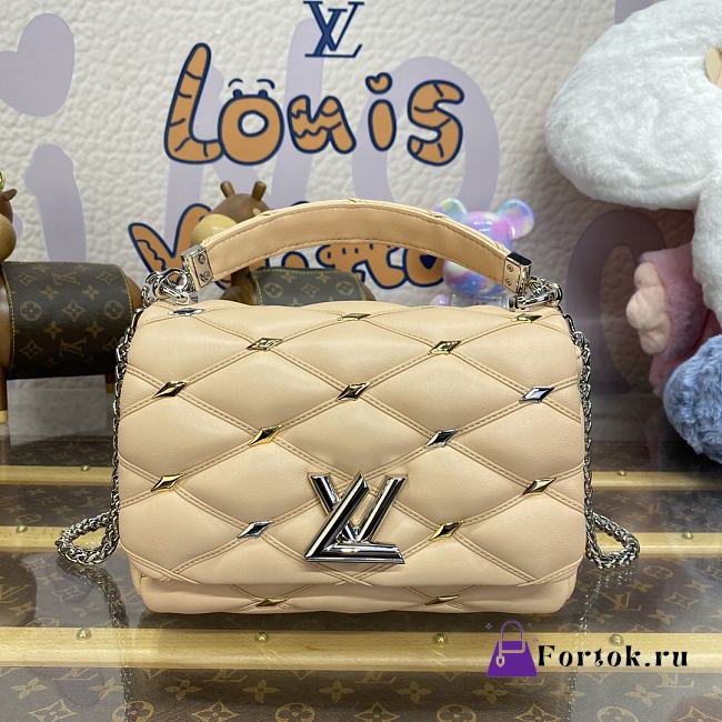 Fortok Louis Vuitton GO-14 MM Bag Beige With Silver & Gold-color Diamond-shaped Studs M24151 23x16x10cm - 1