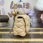 Fortok Louis Vuitton GO-14 MM Bag Beige With Silver & Gold-color Diamond-shaped Studs M24151 23x16x10cm - 5