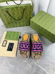 Fortok Gucci Thick-soled Slippers in Beige, Black & Pink - 1