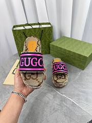 Fortok Gucci Thick-soled Slippers in Beige, Black & Pink - 4