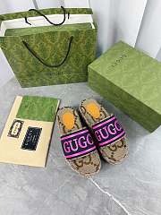 Fortok Gucci Thick-soled Slippers in Beige, Black & Pink - 3
